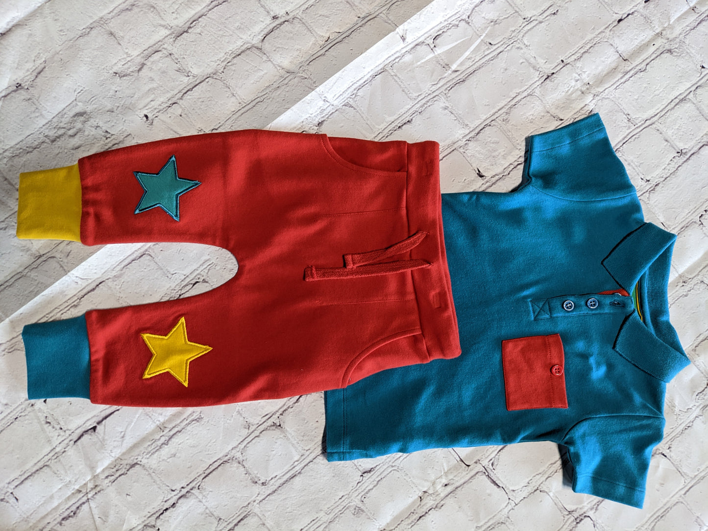 Teal polo and Red Star pants 2 piece